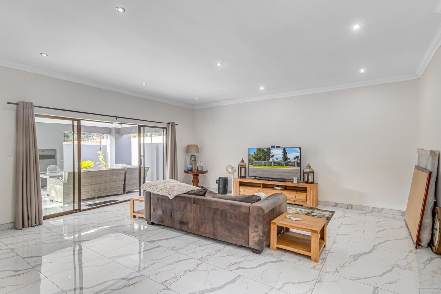 3 Bedroom Property for Sale in Fourways Gauteng