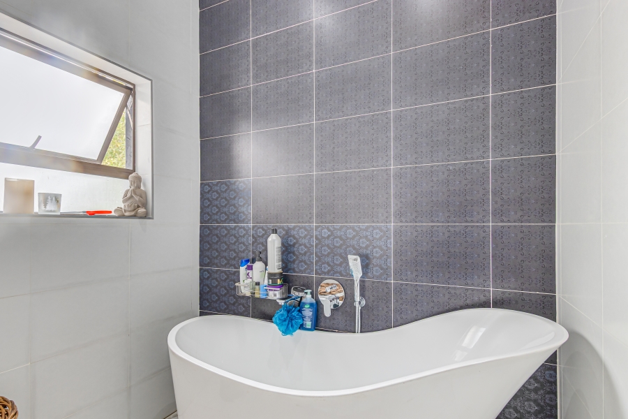 3 Bedroom Property for Sale in Fourways Gauteng