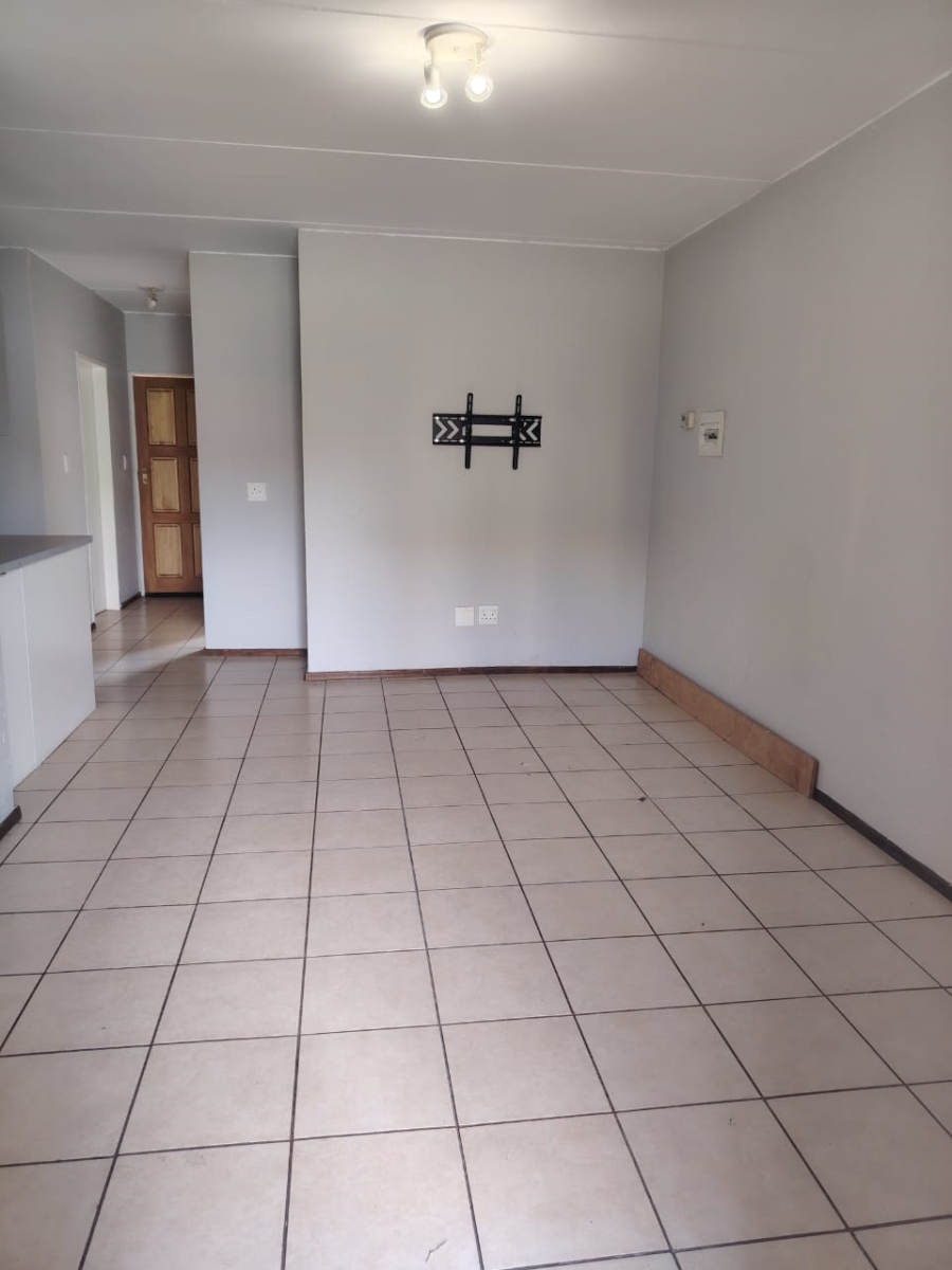 2 Bedroom Property for Sale in Comet Gauteng