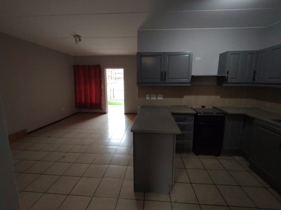 2 Bedroom Property for Sale in Comet Gauteng