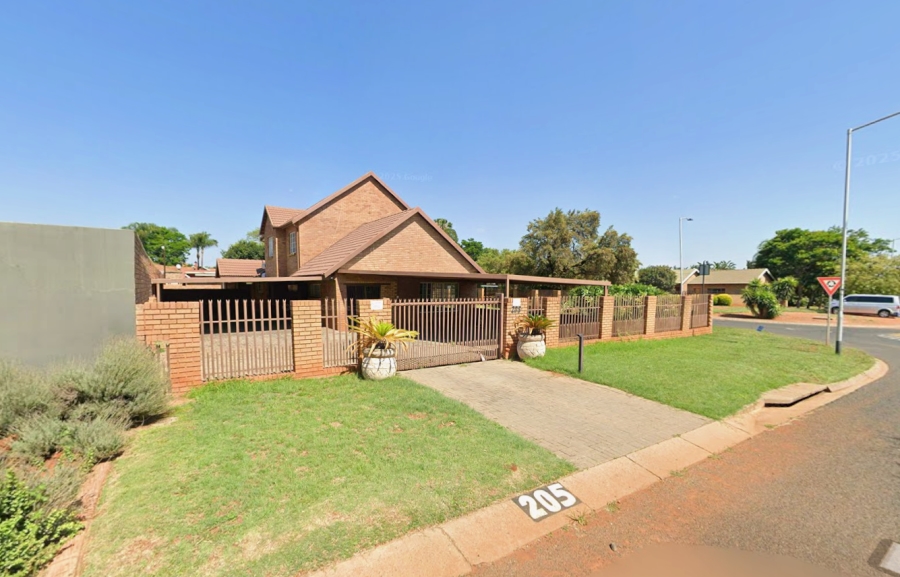 3 Bedroom Property for Sale in Montana Park Gauteng