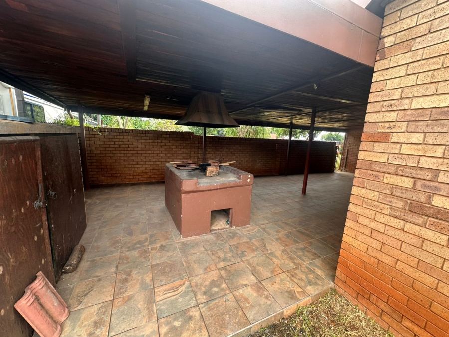 3 Bedroom Property for Sale in Montana Park Gauteng