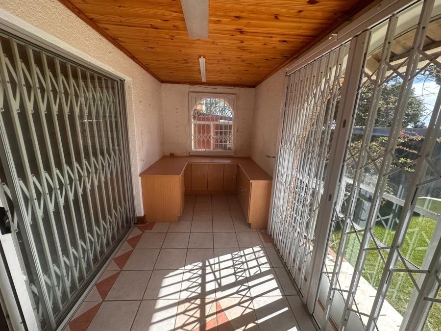 4 Bedroom Property for Sale in Rant En Dal Gauteng