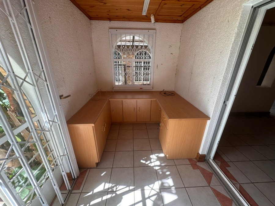 4 Bedroom Property for Sale in Rant En Dal Gauteng