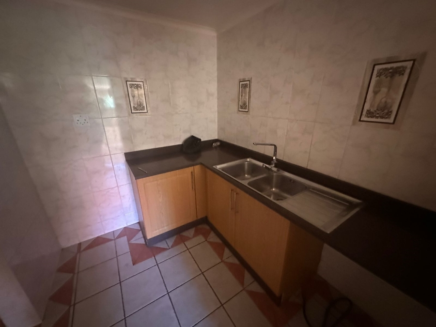 4 Bedroom Property for Sale in Rant En Dal Gauteng