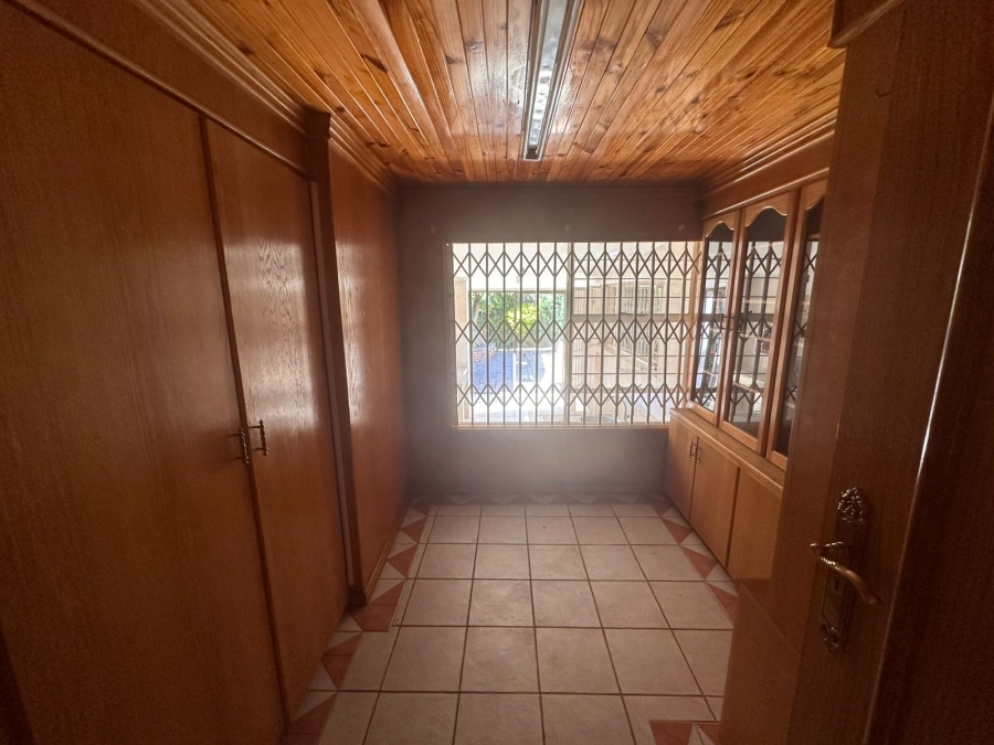 4 Bedroom Property for Sale in Rant En Dal Gauteng