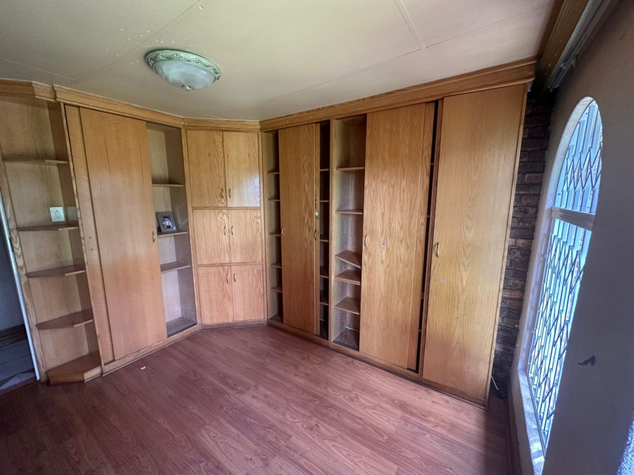 4 Bedroom Property for Sale in Rant En Dal Gauteng