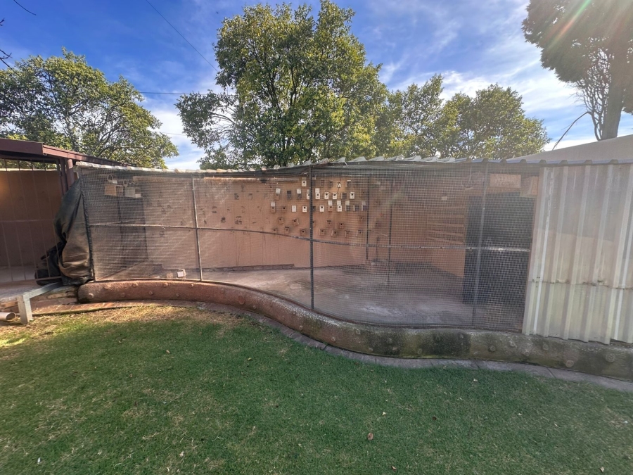 4 Bedroom Property for Sale in Rant En Dal Gauteng