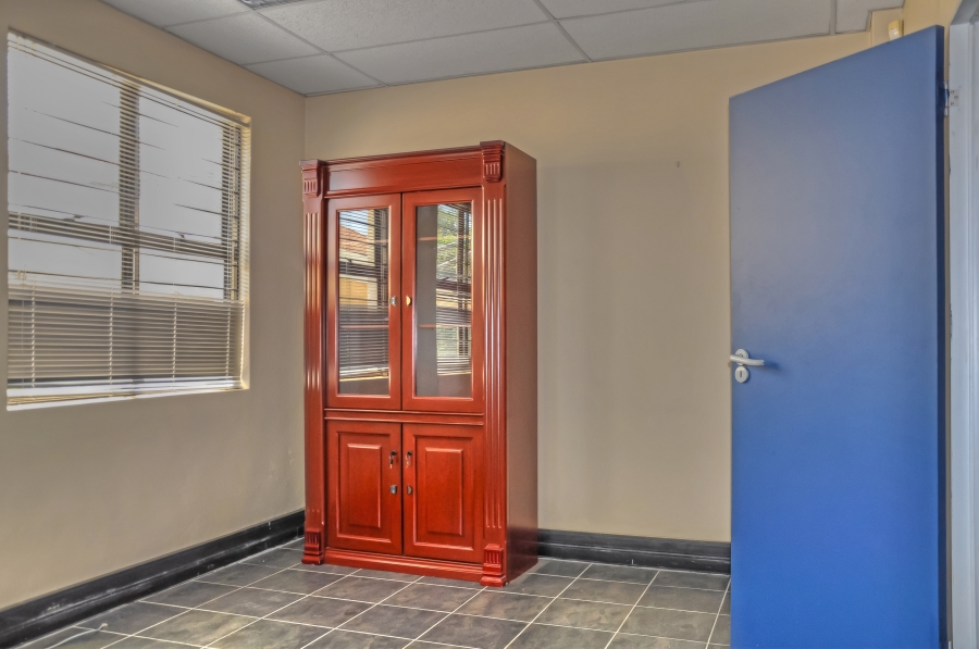 Commercial Property for Sale in Noordwyk Gauteng