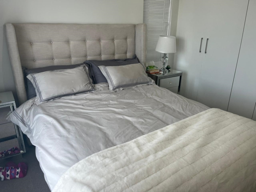 2 Bedroom Property for Sale in Barbeque Downs Gauteng