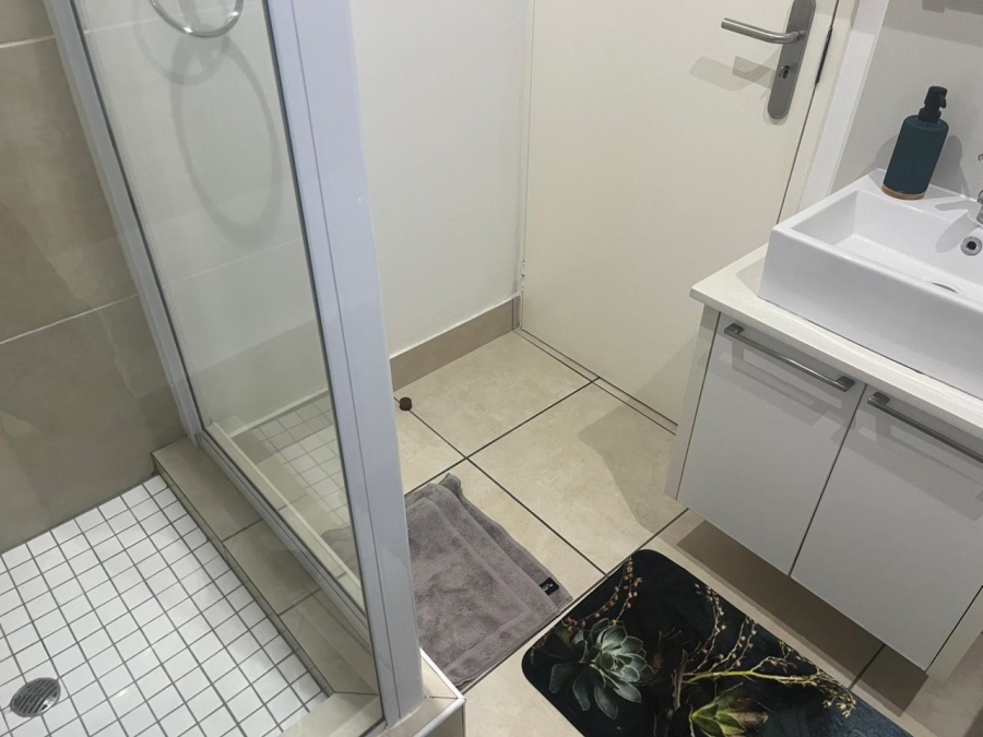 2 Bedroom Property for Sale in Barbeque Downs Gauteng