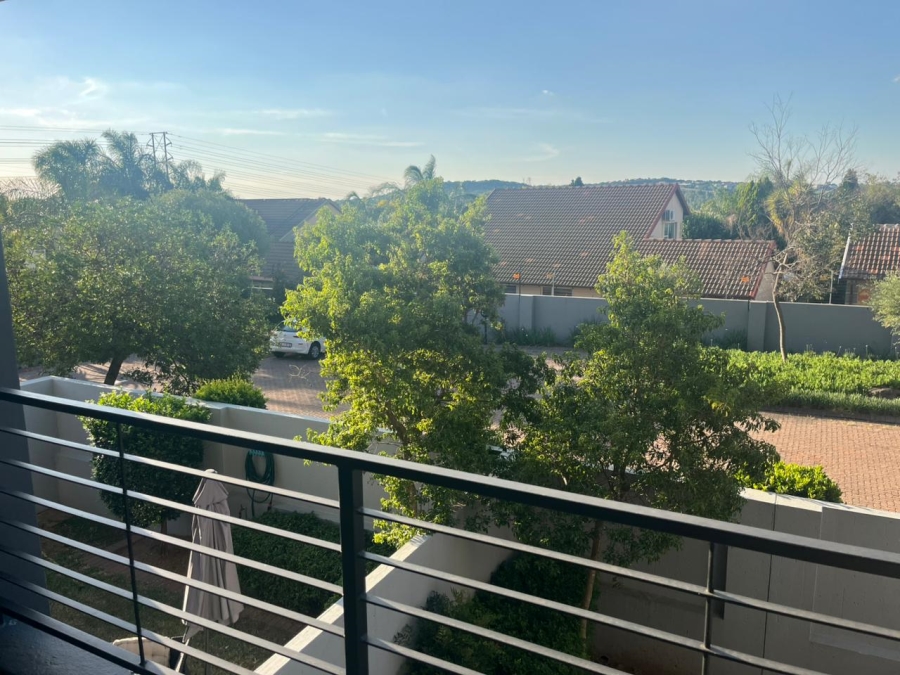 2 Bedroom Property for Sale in Barbeque Downs Gauteng