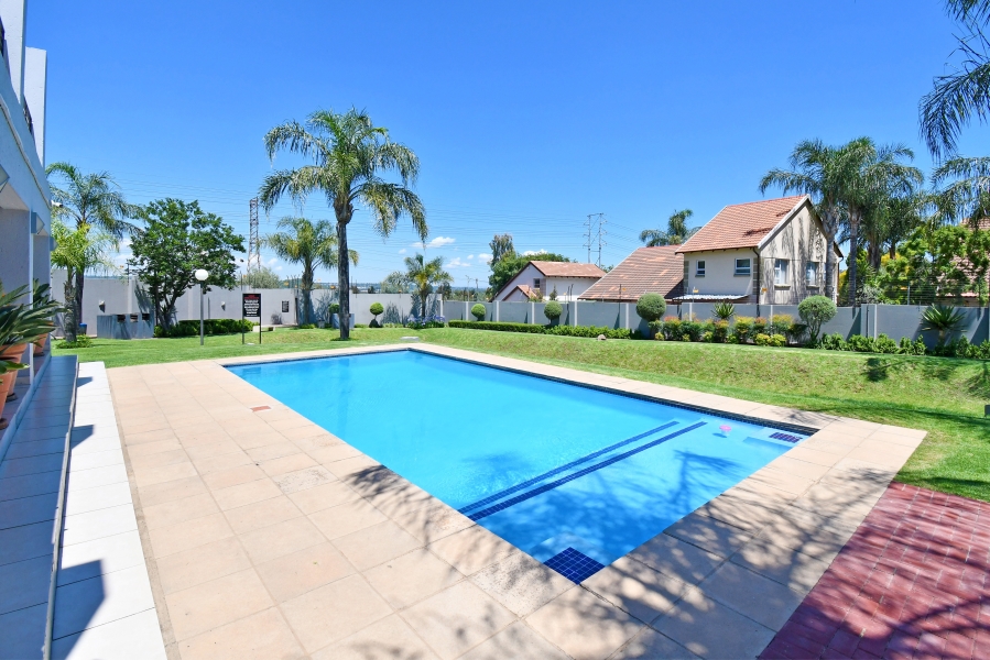 2 Bedroom Property for Sale in Barbeque Downs Gauteng