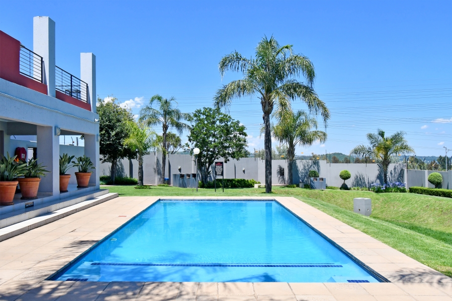 2 Bedroom Property for Sale in Barbeque Downs Gauteng