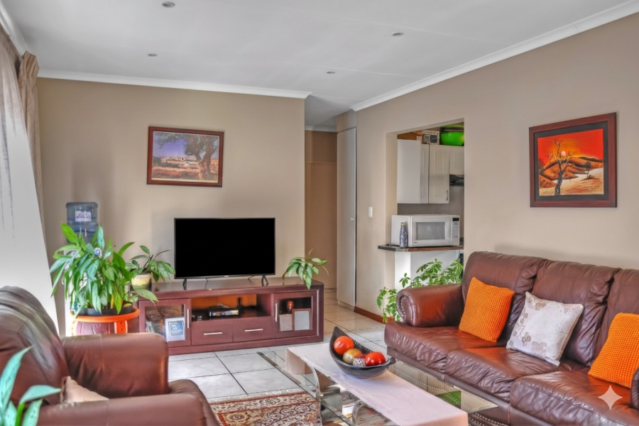 3 Bedroom Property for Sale in Halfway Gardens Gauteng