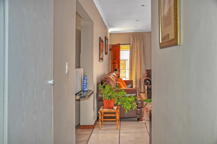 3 Bedroom Property for Sale in Halfway Gardens Gauteng