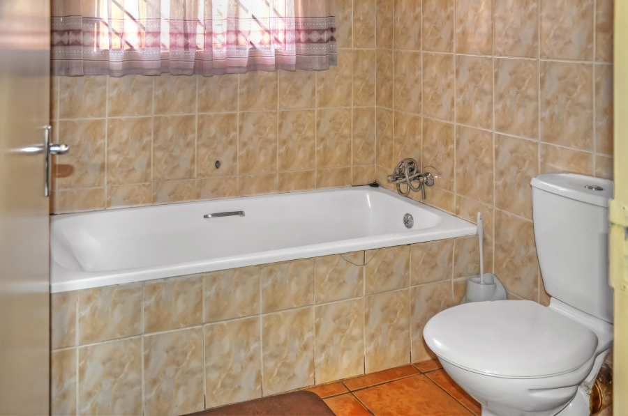 3 Bedroom Property for Sale in Halfway Gardens Gauteng