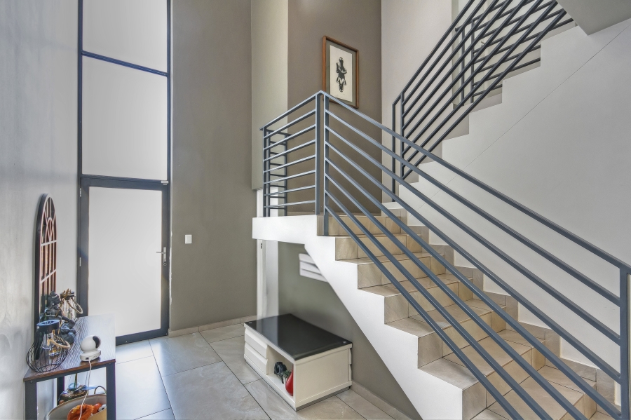 3 Bedroom Property for Sale in Crowthorne AH Gauteng