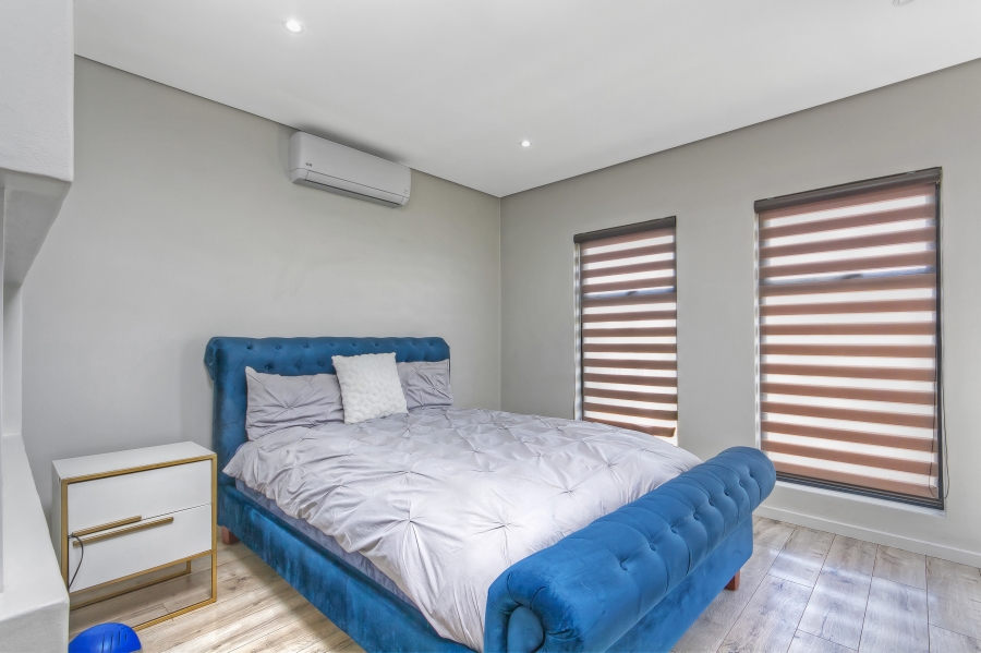 3 Bedroom Property for Sale in Crowthorne AH Gauteng