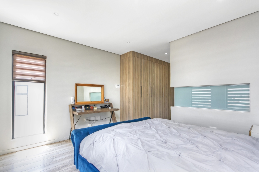 3 Bedroom Property for Sale in Crowthorne AH Gauteng