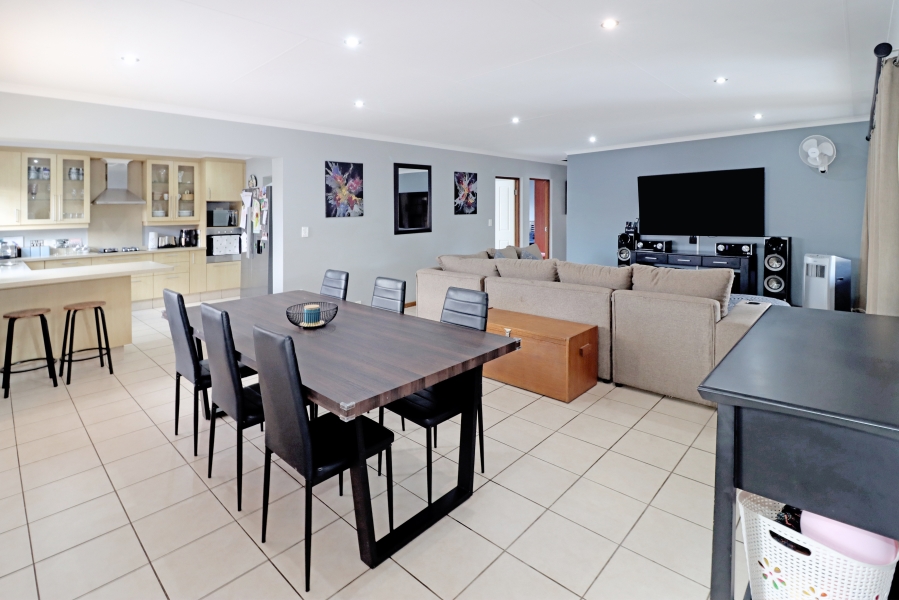 4 Bedroom Property for Sale in Kyalami Gauteng