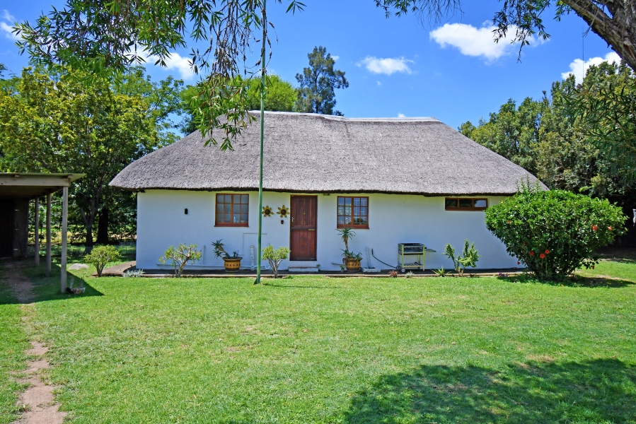 3 Bedroom Property for Sale in Mnandi Gauteng
