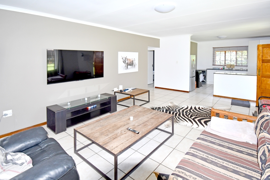 3 Bedroom Property for Sale in Mnandi Gauteng