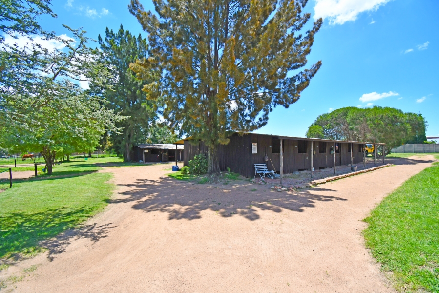 3 Bedroom Property for Sale in Mnandi Gauteng