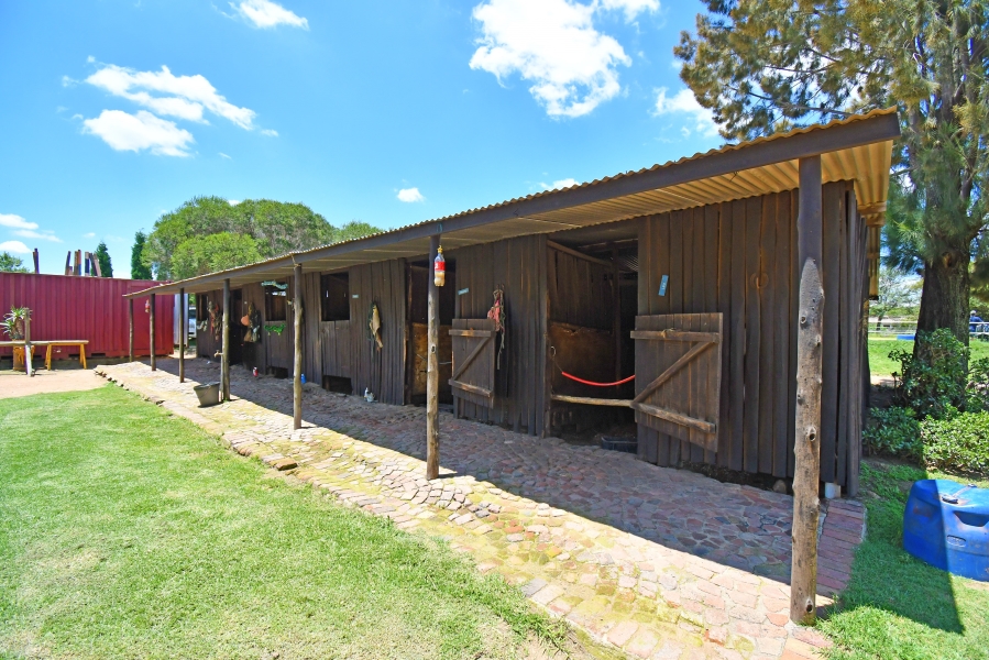 3 Bedroom Property for Sale in Mnandi Gauteng