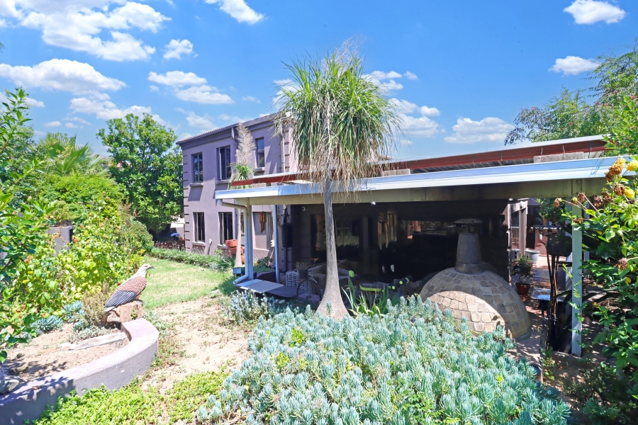 4 Bedroom Property for Sale in Blue Valley Golf Estate Gauteng