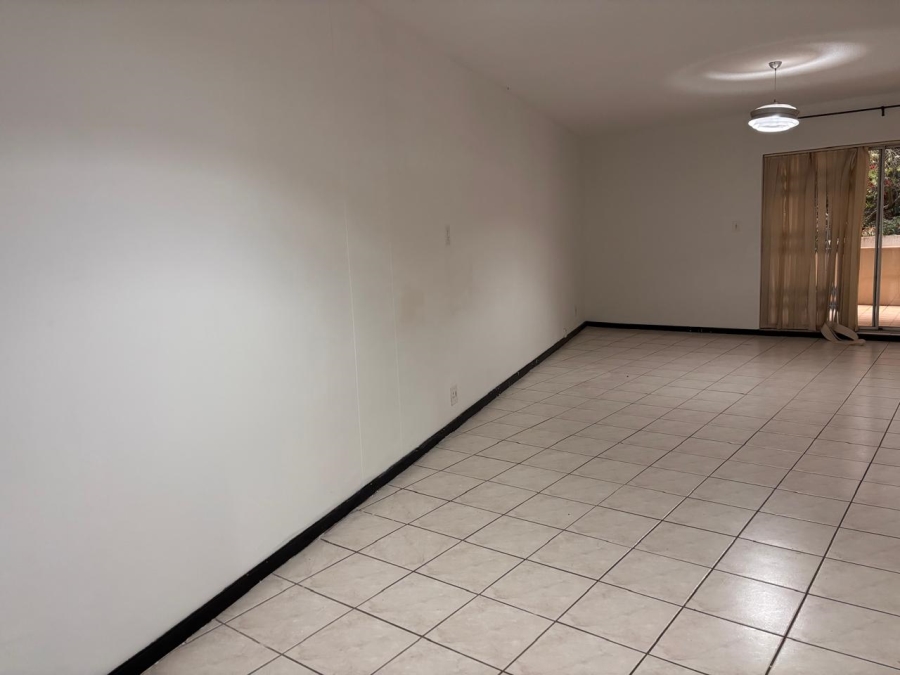 2 Bedroom Property for Sale in Sandhurst Gauteng