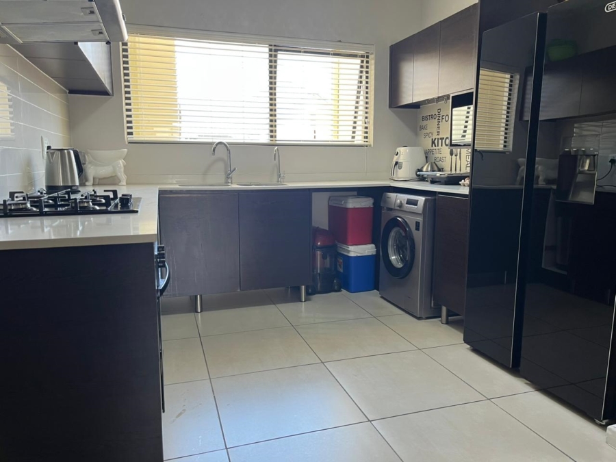 2 Bedroom Property for Sale in Kyalami Hills Gauteng