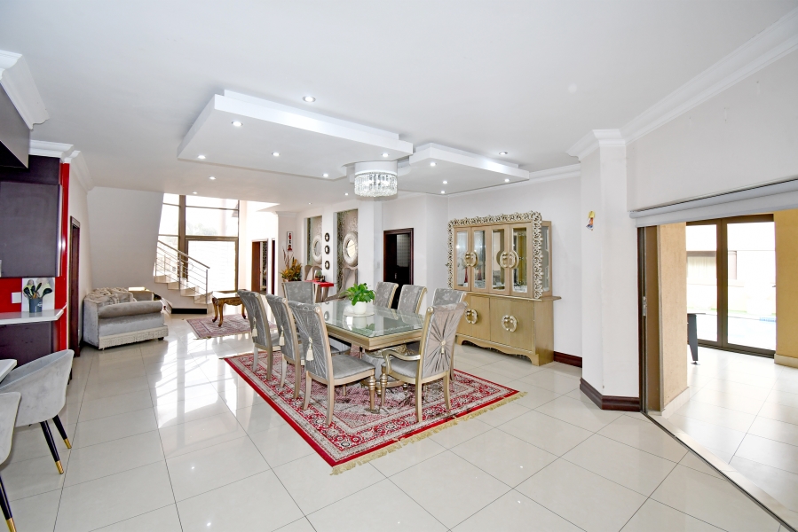 To Let 6 Bedroom Property for Rent in Blue Valley Golf Estate Gauteng