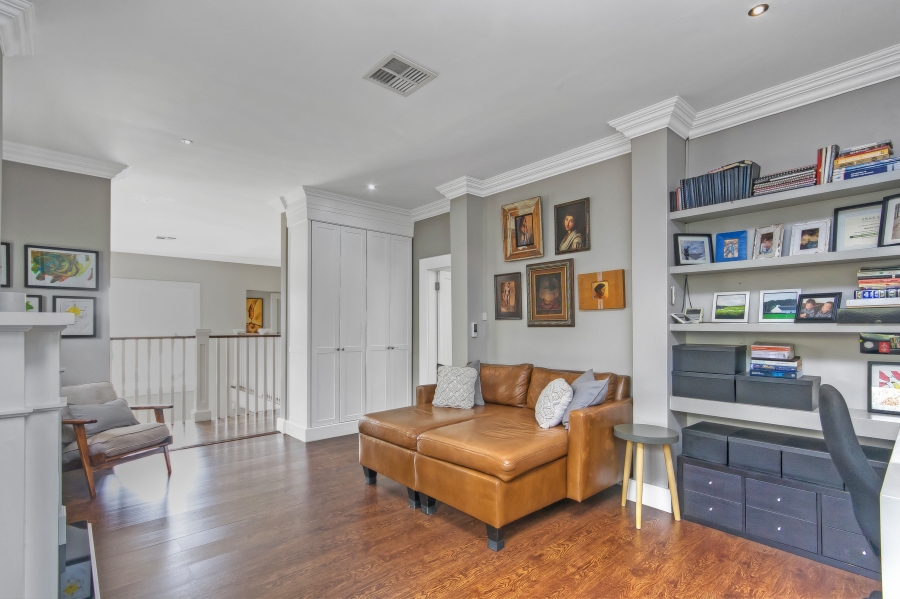 4 Bedroom Property for Sale in Waterfall Country Estate Gauteng