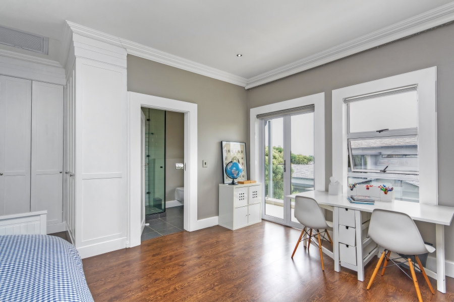 4 Bedroom Property for Sale in Waterfall Country Estate Gauteng