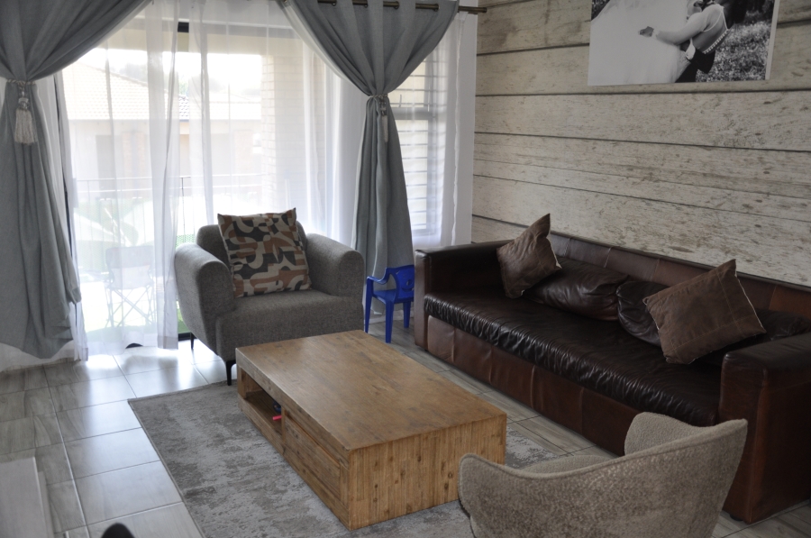 2 Bedroom Property for Sale in Noordwyk Gauteng