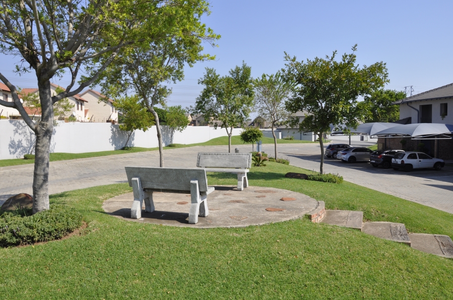 2 Bedroom Property for Sale in Noordwyk Gauteng