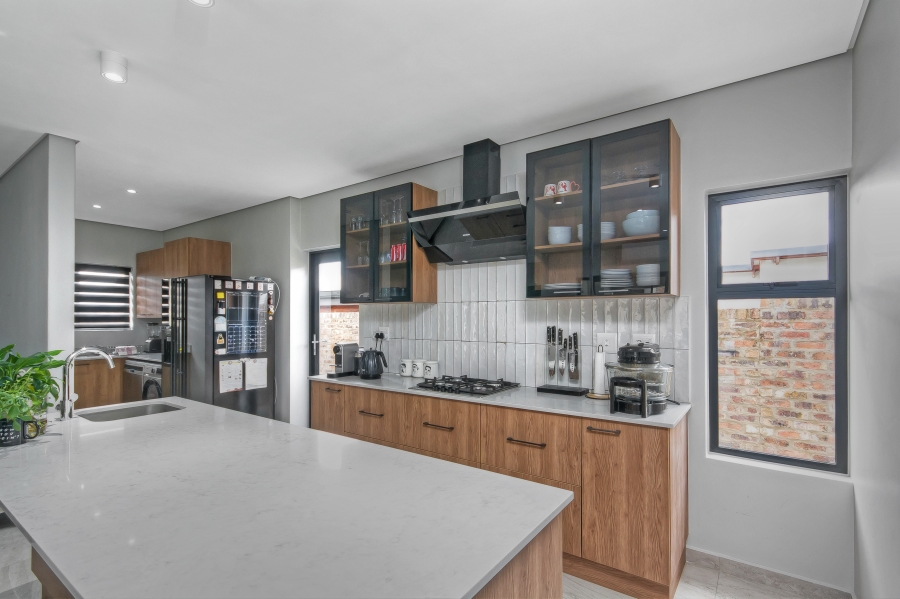 2 Bedroom Property for Sale in Carlswald Gauteng