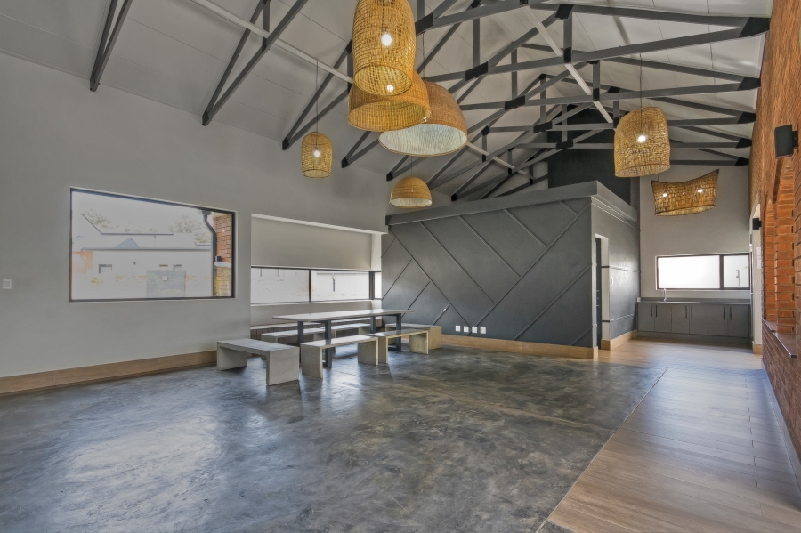 2 Bedroom Property for Sale in Carlswald Gauteng