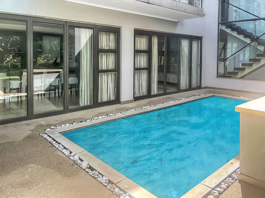 5 Bedroom Property for Sale in Southdowns Estate Gauteng