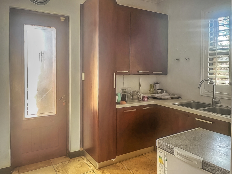 5 Bedroom Property for Sale in Southdowns Estate Gauteng