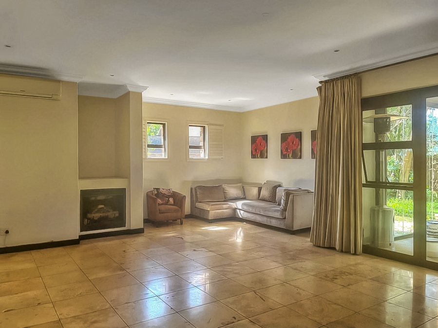 5 Bedroom Property for Sale in Southdowns Estate Gauteng