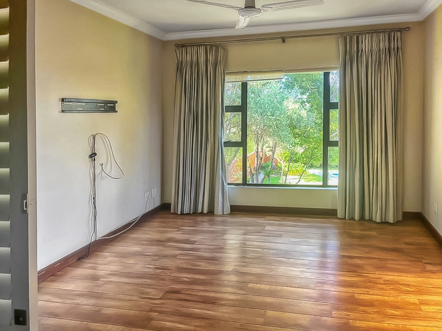 5 Bedroom Property for Sale in Southdowns Estate Gauteng