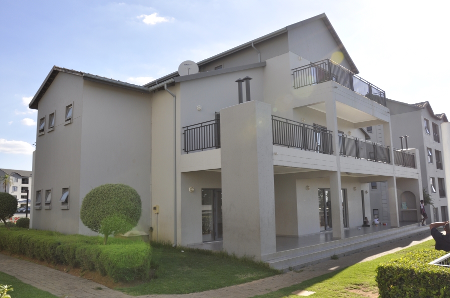1 Bedroom Property for Sale in Erand Gardens Gauteng