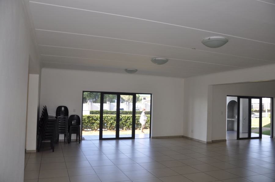 1 Bedroom Property for Sale in Erand Gardens Gauteng