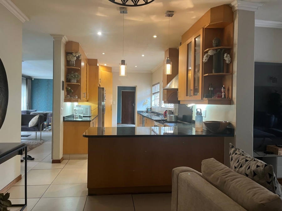 5 Bedroom Property for Sale in Vorna Valley Gauteng