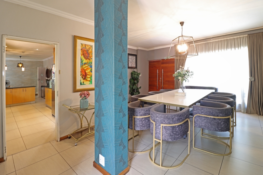 5 Bedroom Property for Sale in Vorna Valley Gauteng