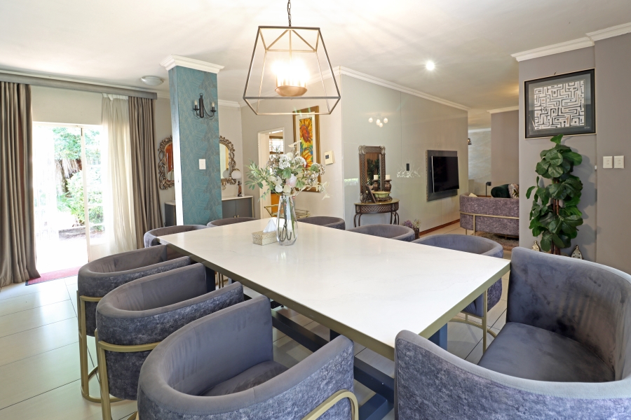 5 Bedroom Property for Sale in Vorna Valley Gauteng