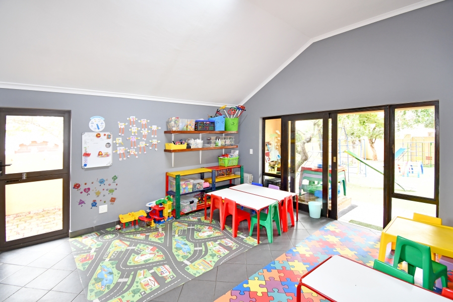 5 Bedroom Property for Sale in Blue Valley Golf Estate Gauteng