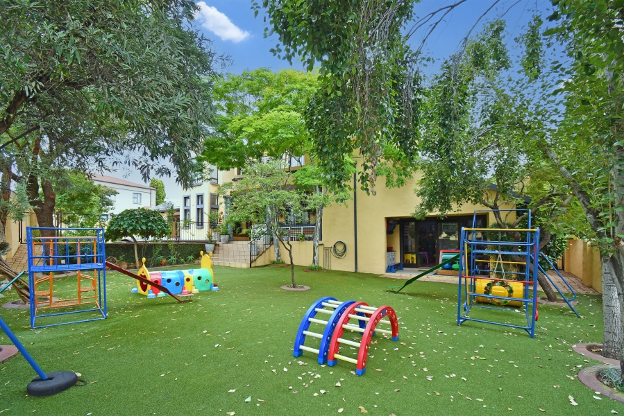 5 Bedroom Property for Sale in Blue Valley Golf Estate Gauteng